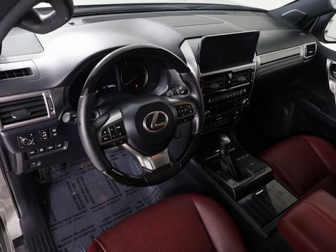 Used 2023 Lexus GX 460 Luxury w/ Sport Design Package image 23