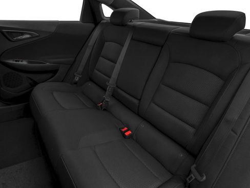 Used 2016 Chevrolet Malibu LT image 16