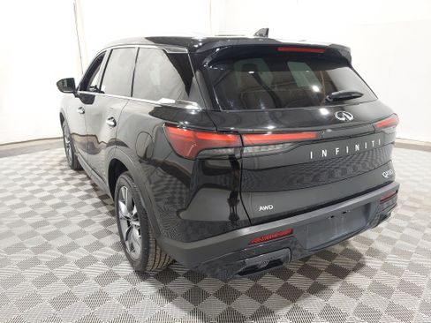 Used 2024 INFINITI QX60 Luxe AWD/4WD image 2