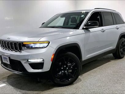 Used 2023 Jeep Grand Cherokee Limited w/ Luxury Tech Group II