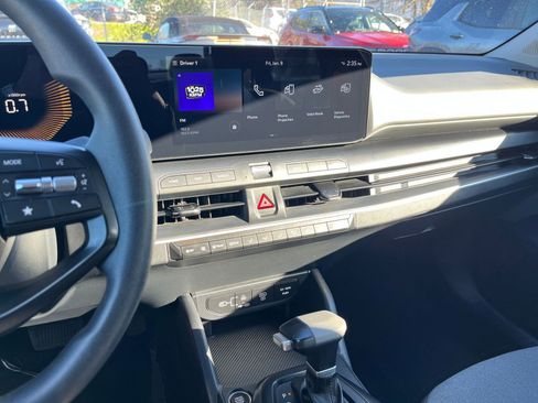 Used 2025 Kia K4 LXS image 20