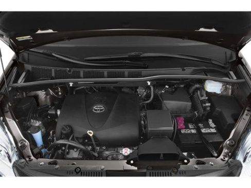 Used 2019 Toyota Sienna XLE w/ XLE Navigation Package AWD/4WD image 16