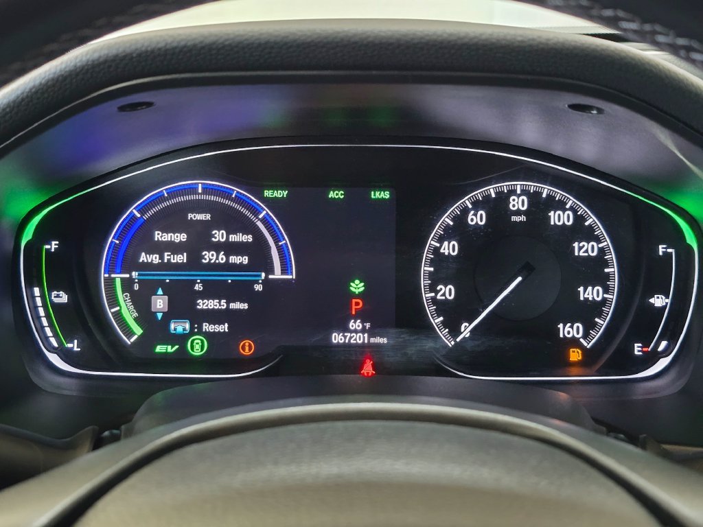 Used 2020 Honda Accord Touring image 11