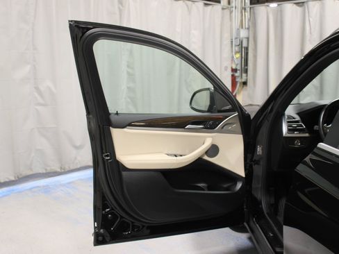 Used 2024 BMW X3 xDrive30i w/ Premium Package AWD/4WD image 25