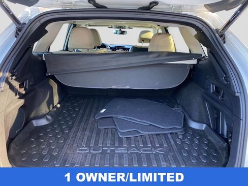 Used 2023 Subaru Outback Limited image 7