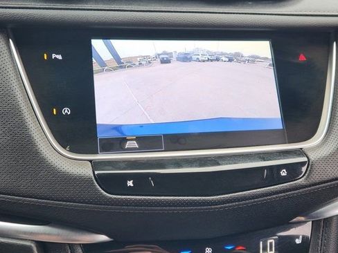 Used 2023 Cadillac XT5 Premium Luxury image 6