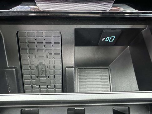 Used 2023 Ford F250 Lariat w/ Lariat Ultimate Package image 26