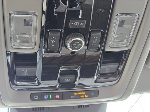 New 2026 Cadillac Escalade ESV Platinum Sport w/ LPO, ONYX Package image 35