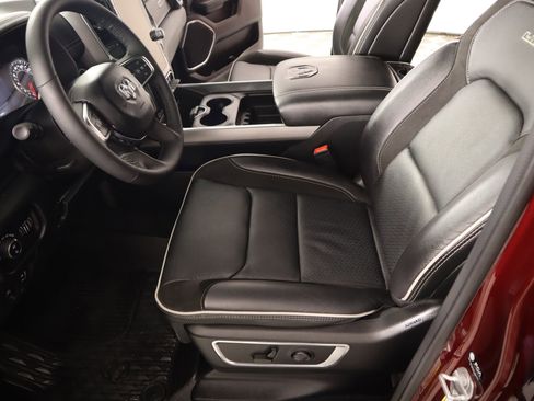 Used 2025 RAM 1500 Laramie w/ Sport Appearance Package image 12