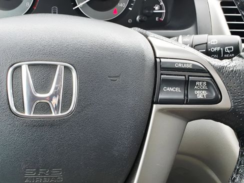 Used 2016 Honda Odyssey EX-L image 32