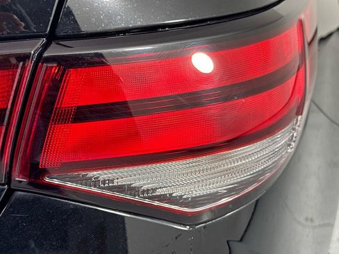 Used 2022 Nissan Sentra SV image 30