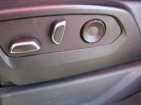 Used 2022 GMC Sierra 1500 Denali w/ Denali Reserve Package image 17