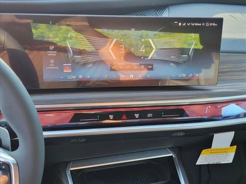 New 2026 BMW 740i RWD image 11
