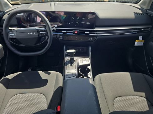 New 2026 Kia Sportage LX FWD image 12