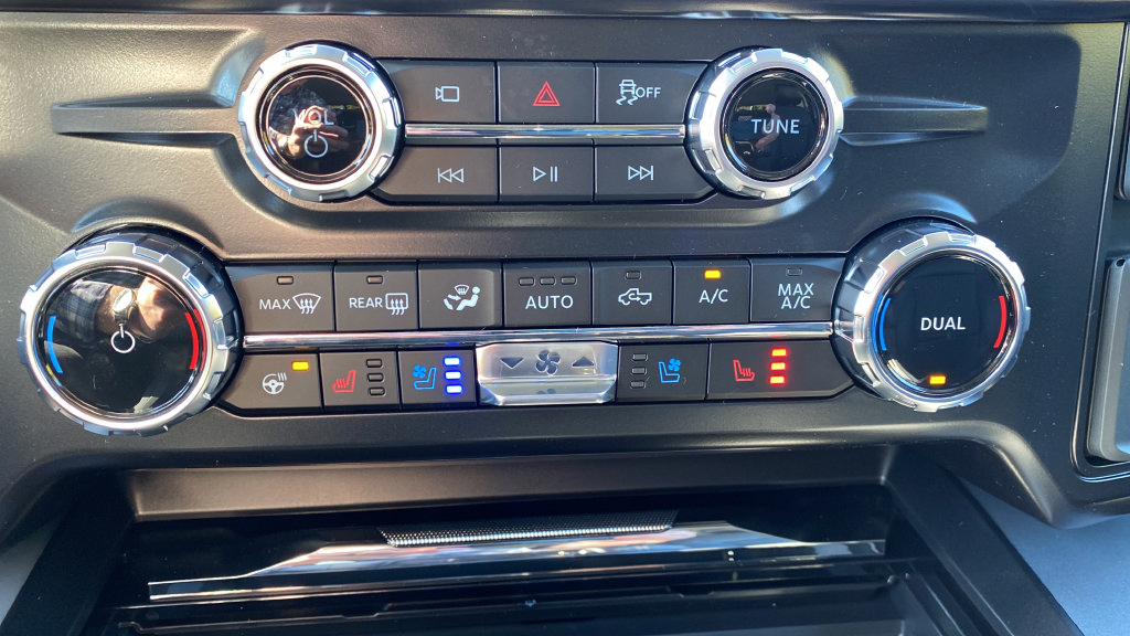 New 2027 Ford F350 Lariat w/ Lariat Ultimate Package AWD/4WD image 16