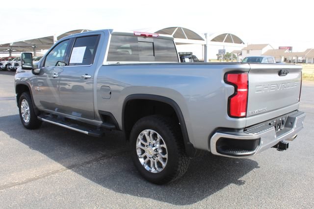 Used 2025 Chevrolet Silverado 2500 LTZ w/ LTZ Texas Edition AWD/4WD image 9