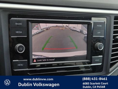 Certified 2023 Volkswagen Atlas SE FWD image 16