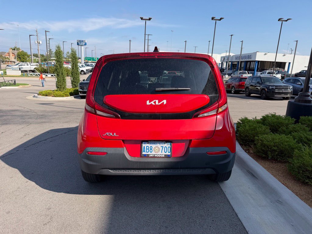 Used 2022 Kia Soul LX w/ Technology Package FWD image 7