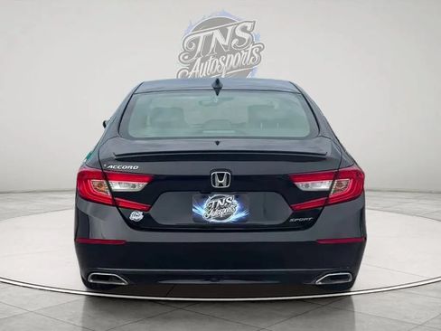 Used 2022 Honda Accord Sport image 4