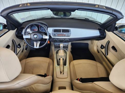 Used 2003 BMW Z4 3.0i image 14