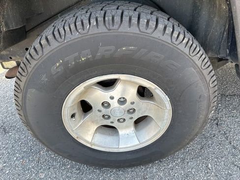 Used 2002 Jeep Wrangler Sport image 12