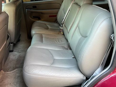 Used 2004 Chevrolet Tahoe LT w/ LT Preferred Equipment Group image 14