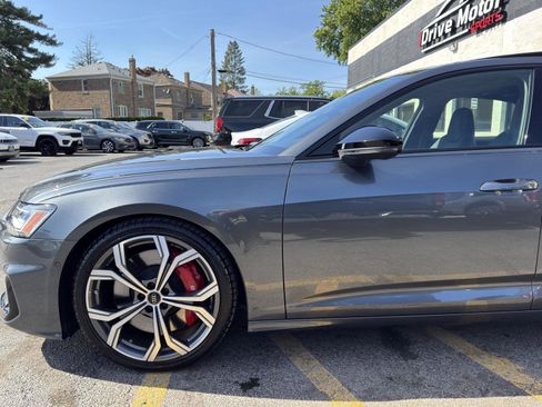 Used 2025 Audi S6 Premium Plus w/ Premium Plus Package AWD/4WD image 4