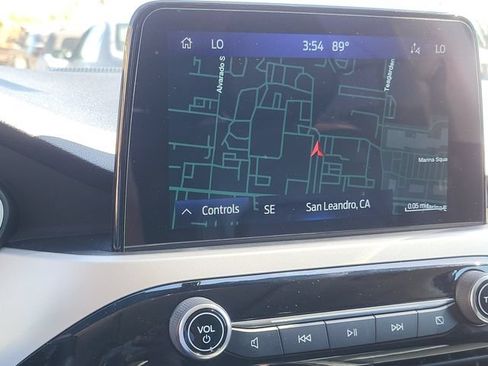 Used 2022 Ford Escape SEL w/ Technology Package FWD image 22