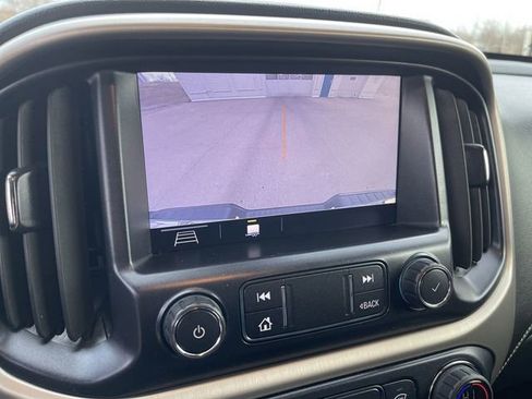 Used 2020 GMC Canyon Denali image 21