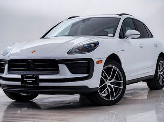 Certified 2025 Porsche Macan video 1