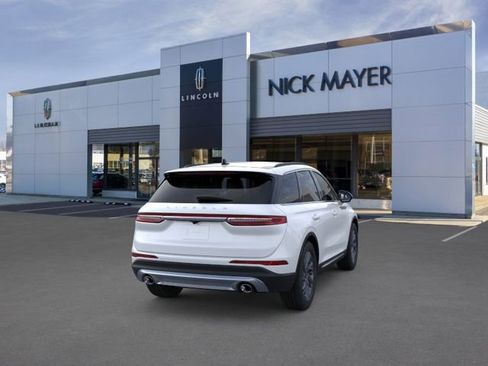 New 2026 Lincoln Corsair Premiere image 9