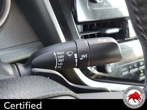 Used 2023 Toyota Camry SE FWD image 28