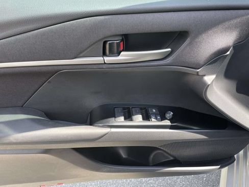 Used 2025 Toyota Camry LE w/ Convenience Package FWD image 19