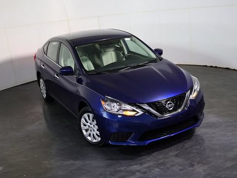 Used 2016 Nissan Sentra S FWD image 7