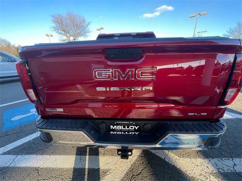 Used 2021 GMC Sierra 1500 SLE w/ Preferred Package image 19