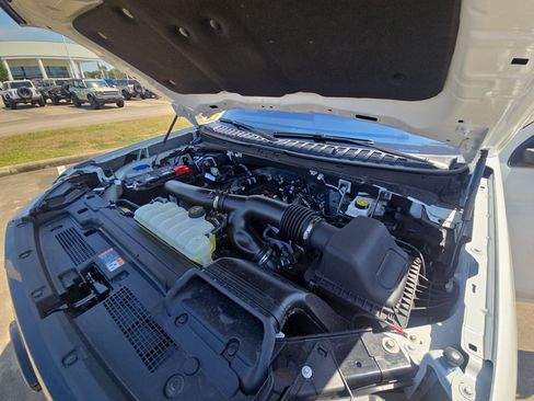 Used 2025 Ford Expedition King Ranch AWD/4WD image 32