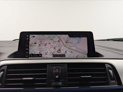 Used 2020 BMW 230i Convertible w/ M Sport Package image 23