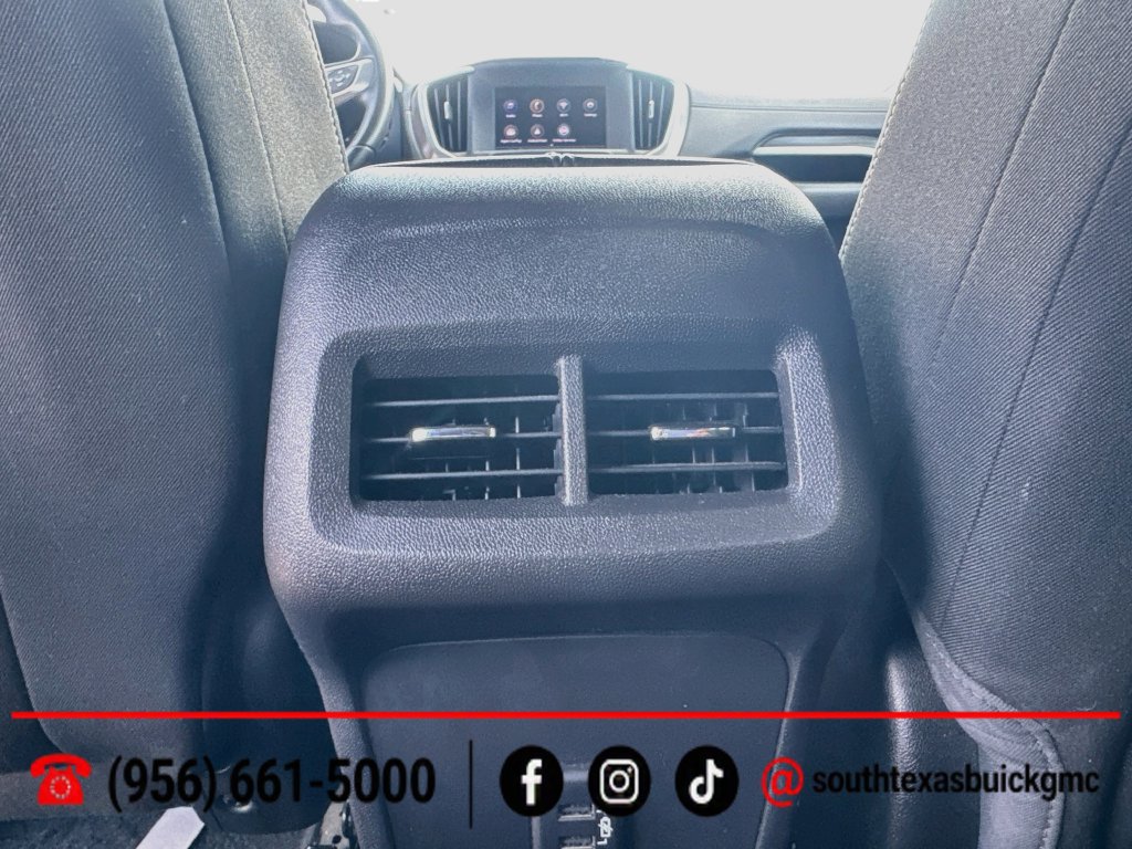Used 2024 GMC Terrain SLE w/ Driver Convenience Package FWD image 22