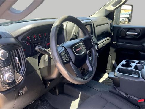 Used 2024 GMC Sierra 2500 Pro w/ Convenience Package AWD/4WD image 18