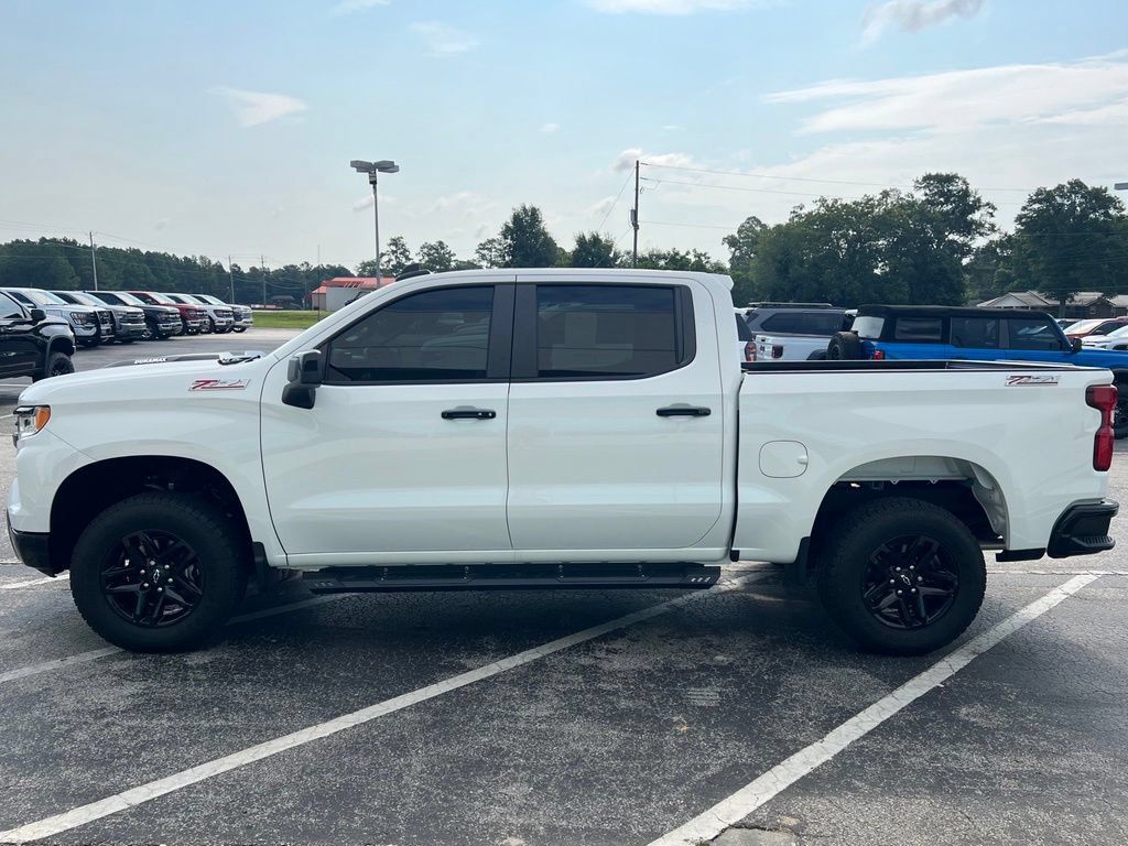 Used 2022 Chevrolet Silverado 1500 LT Trail Boss w/ Convenience Package II AWD/4WD image 21