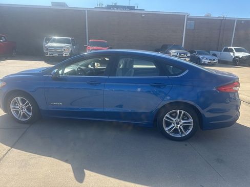 Used 2018 Ford Fusion S image 9