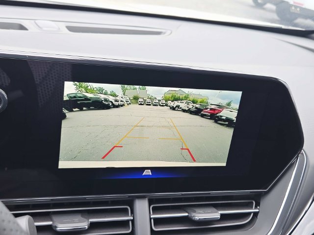 New 2026 Chevrolet Trax RS w/ Sunroof Package FWD image 24
