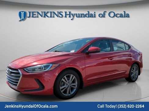 Used 2017 Hyundai Elantra SE image 7
