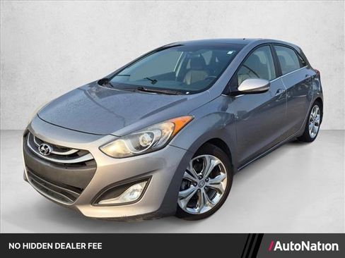 Used 2014 Hyundai Elantra GT w/ Option Group 03 FWD image 1
