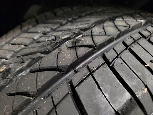 Used 2016 Honda Pilot Touring image 11