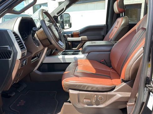 Used 2019 Ford F250 King Ranch w/ King Ranch Ultimate Package AWD/4WD image 7
