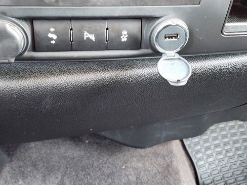 Used 2012 Chevrolet Silverado 1500 LT RWD image 13