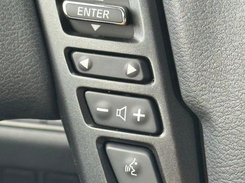 New 2025 Nissan Frontier SV image 25