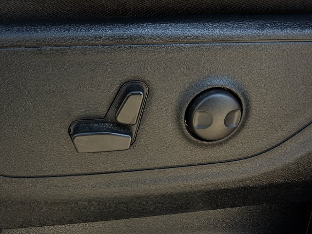 Used 2025 RAM 1500 Lone Star AWD/4WD image 25