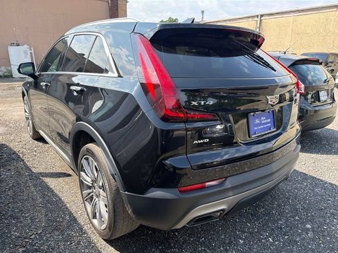 Used 2019 Cadillac XT4 Premium Luxury w/ Enhanced Visibility Package AWD/4WD image 3